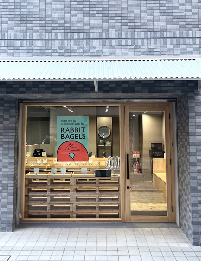 大阪で２店舗目となる「RABBIT BAGELS 心斎橋店」がオープン！